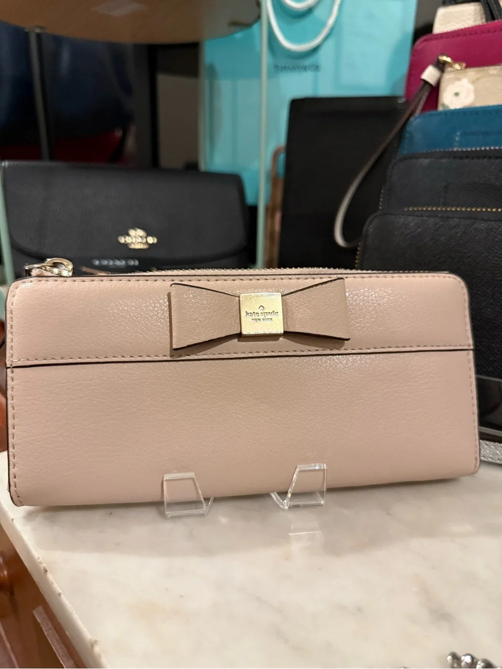 ♠️ kate spade Blush Pink Leather Bow Zip Wallet